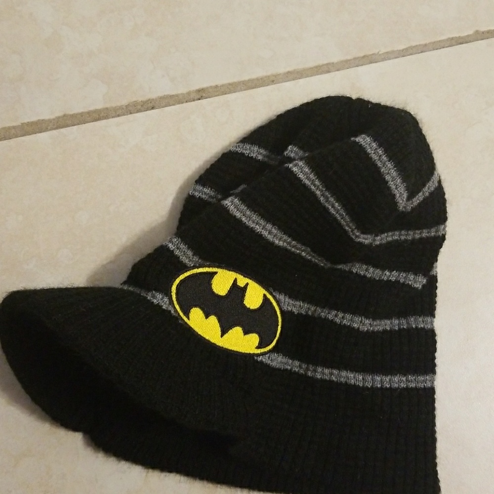 Batman duckbill beanie